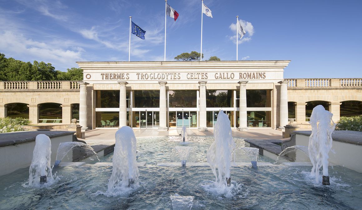 therme gréoux les bains curistes